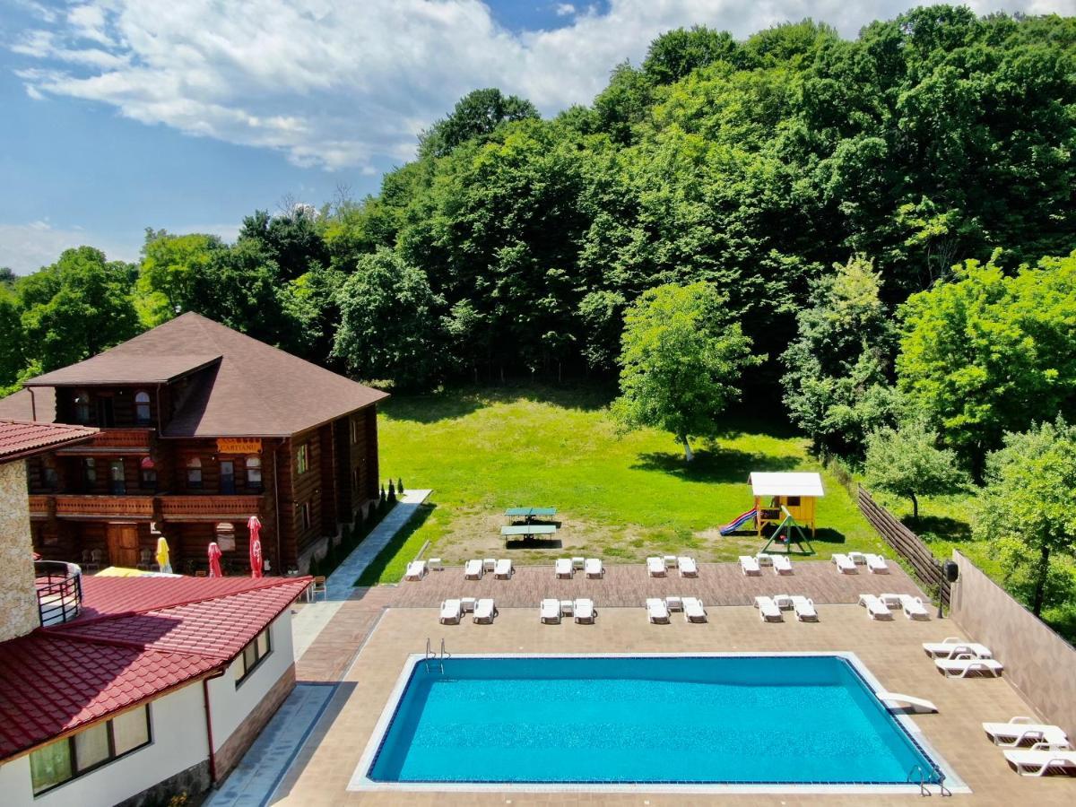 Casa Cartianu Hotell Târgu Jiu Exteriör bild